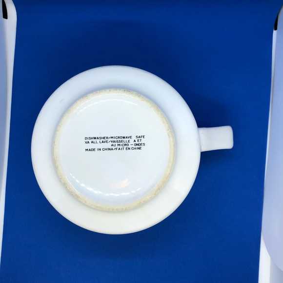 Vintage Campbells Kids Soup Bowl with Handle Girl Playing Hopscotch Cup - Picture 3 of 4